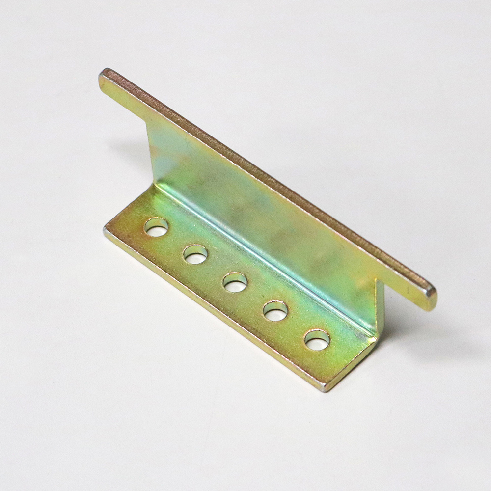 ボトム固定金具　B-32A